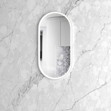 900(H)x450(W) Matte White