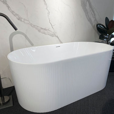 Attica Noosa Fluted 1500 Gloss White Bath with Overflow