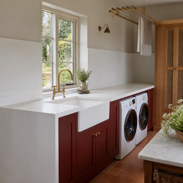 Extreme white Stone Surface – Silica-Free (3220 x 1620 X 20mm) - CLEARANCE